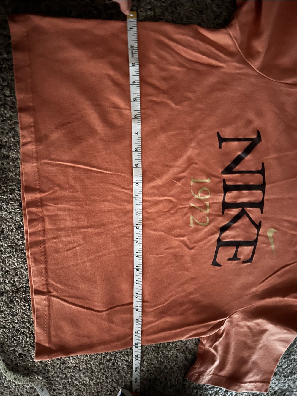 Nike Sportswear Classic Boxy Tee - Picture 8 of 8